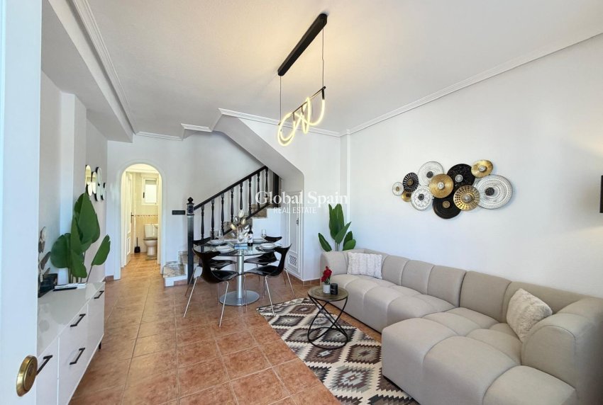 Revente - MAISON -
ORIHUELA COSTA - Rocio Del Mar