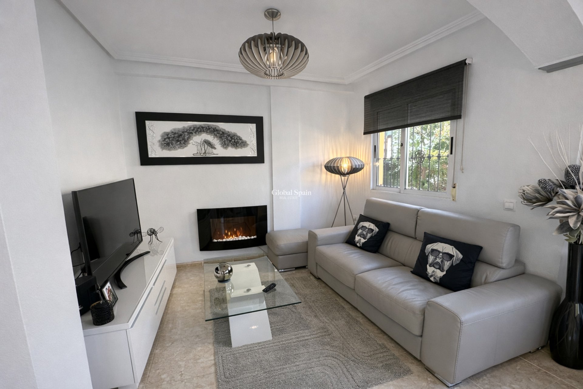 Revente - MAISON -
ORIHUELA COSTA - Villa's San Jose IV