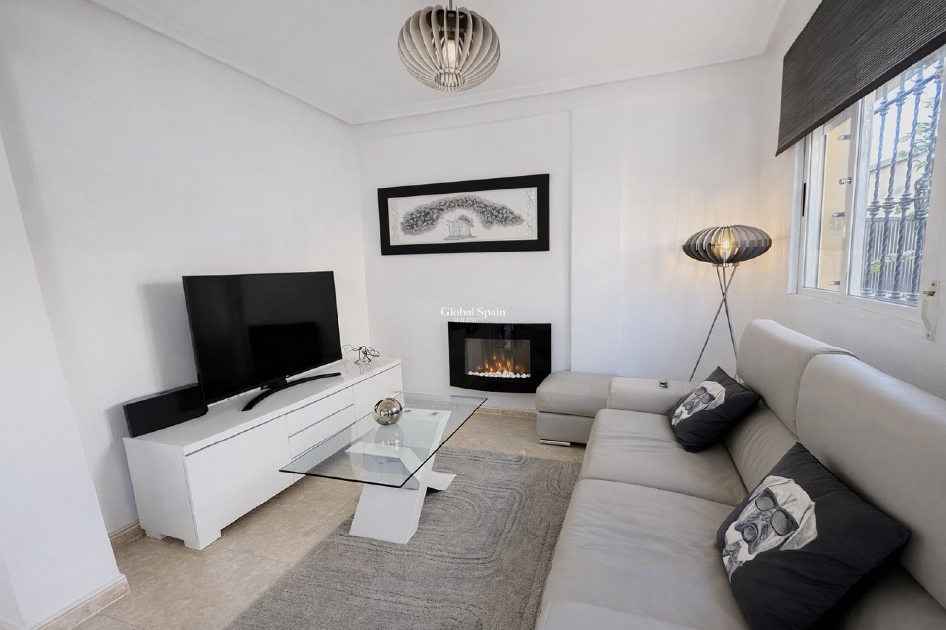 Revente - MAISON -
ORIHUELA COSTA - Villa's San Jose IV