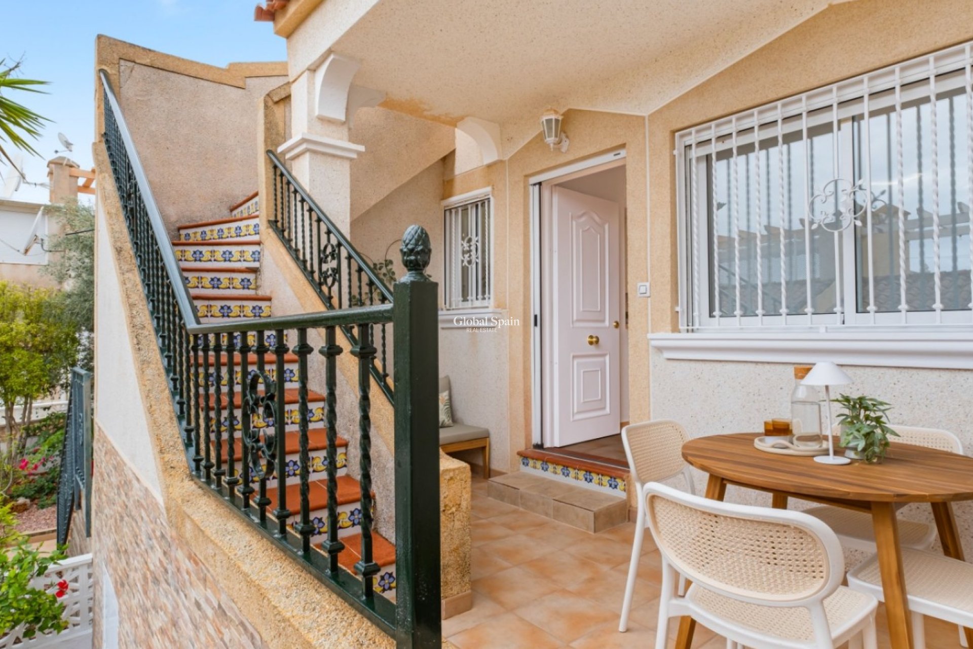 Revente - Maison -
ORIHUELA COSTA - VILLAMARTÍN