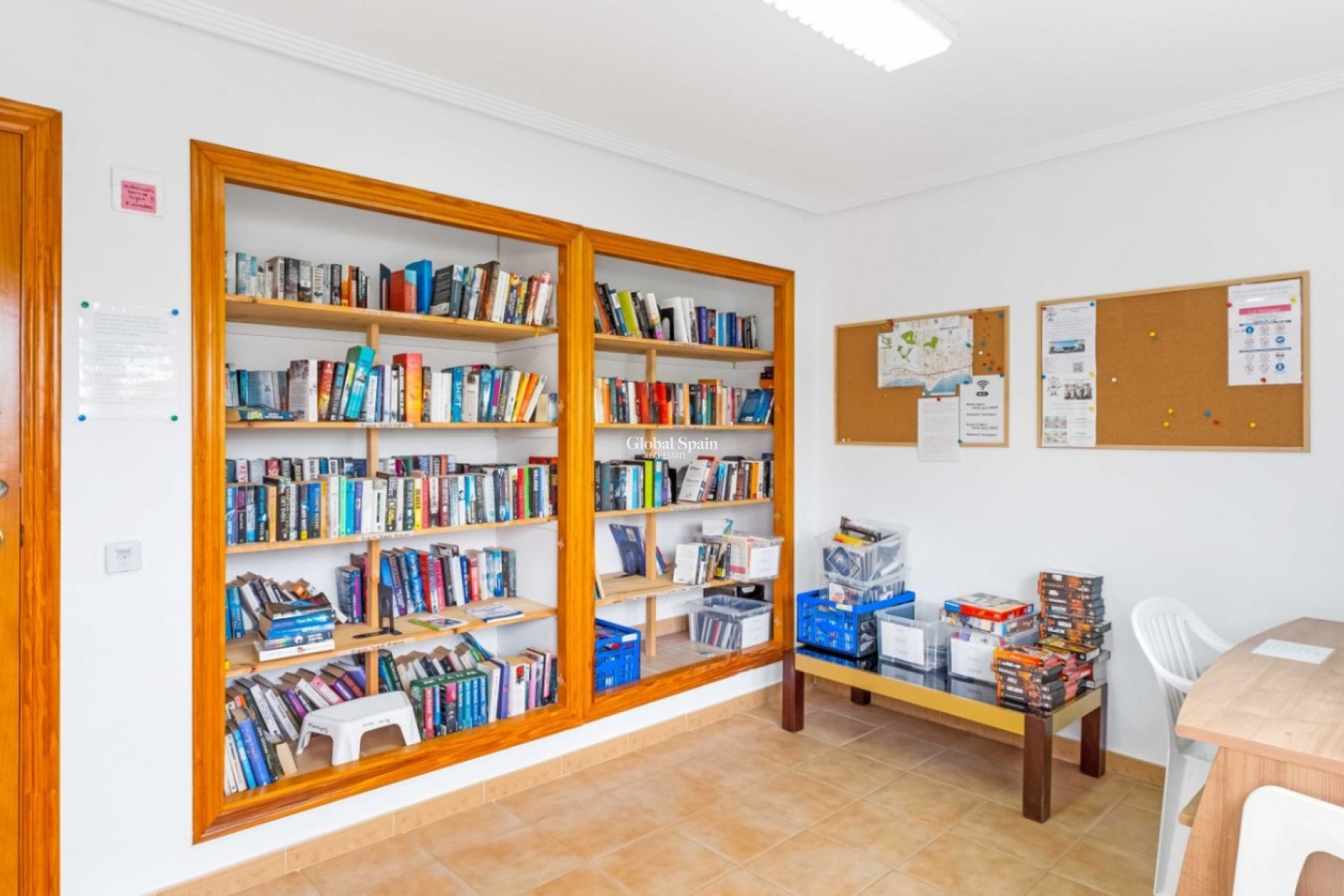 Revente - Maison -
ORIHUELA COSTA - VILLAMARTÍN