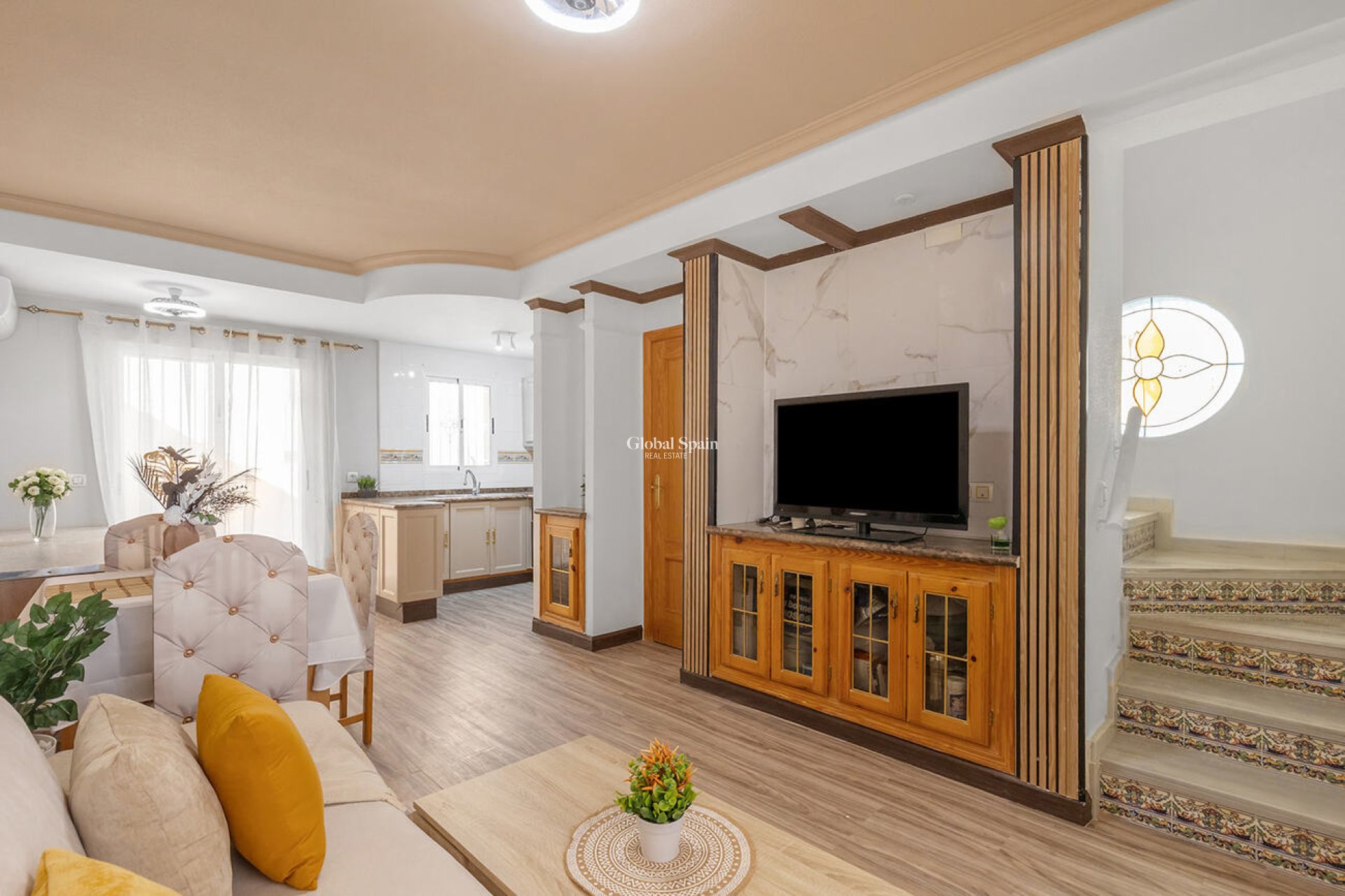 Revente - MAISON -
ORIHUELA COSTA - VILLAMARTÍN