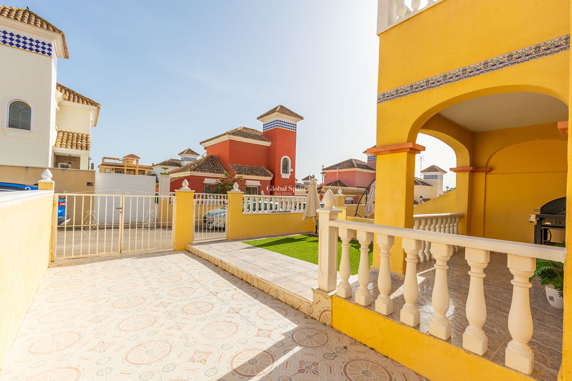 Revente - MAISON -
ORIHUELA COSTA - VILLAMARTÍN