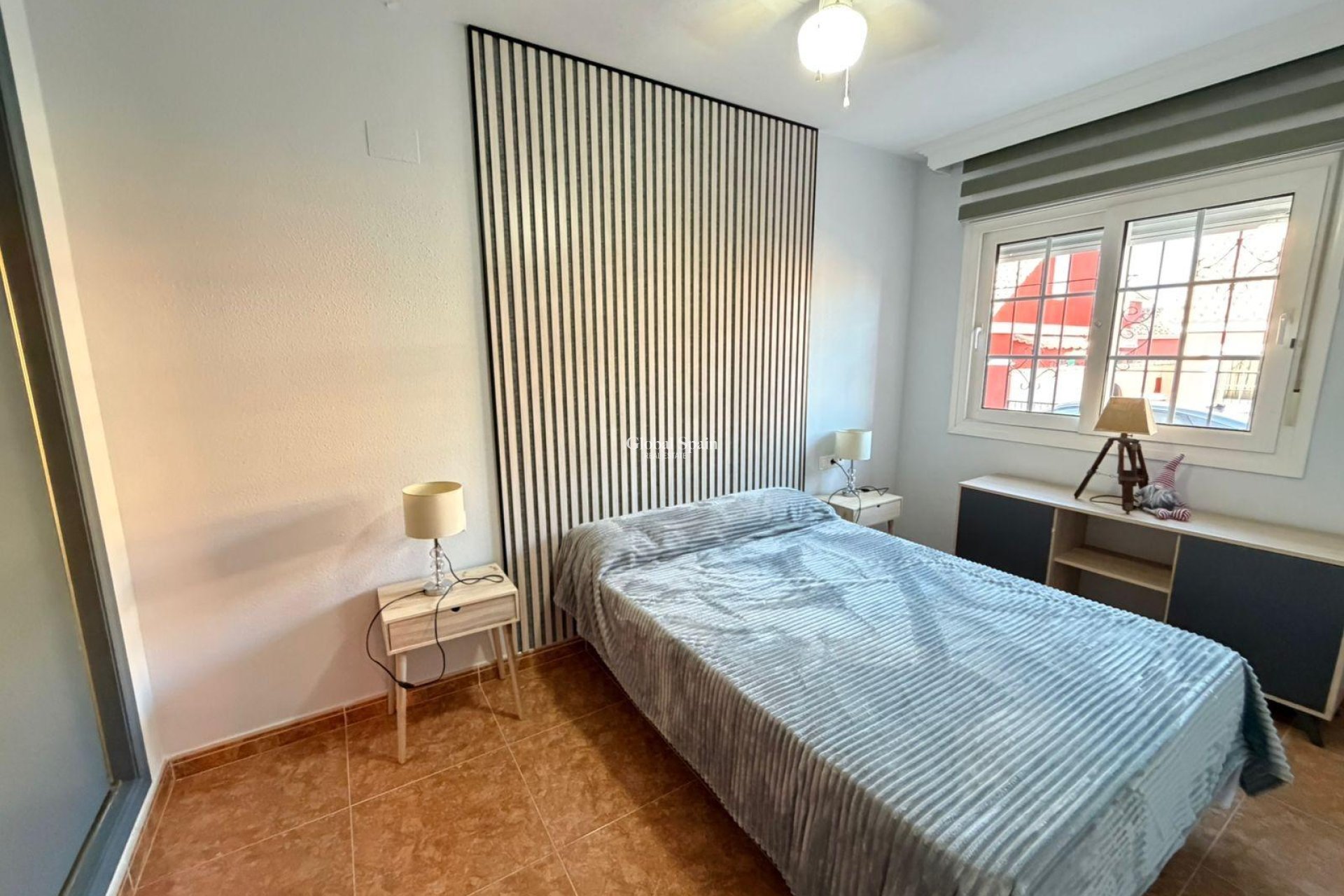 Revente - MAISON -
ORIHUELA COSTA - VILLAMARTÍN