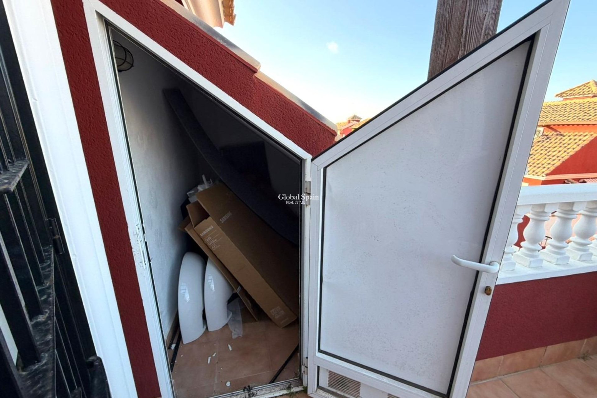 Revente - MAISON -
ORIHUELA COSTA - VILLAMARTÍN