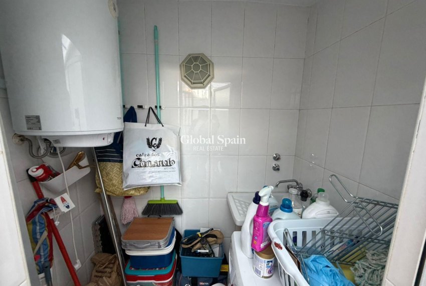 Revente - MAISON -
ORIHUELA COSTA - VILLAMARTÍN