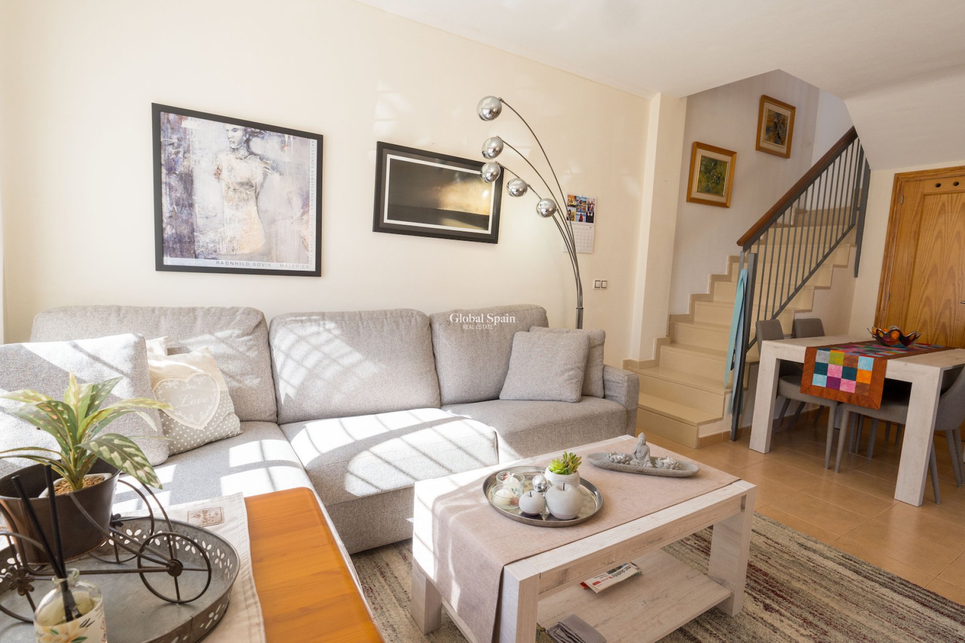 Revente - MAISON -
ORIHUELA COSTA - VILLAMARTÍN