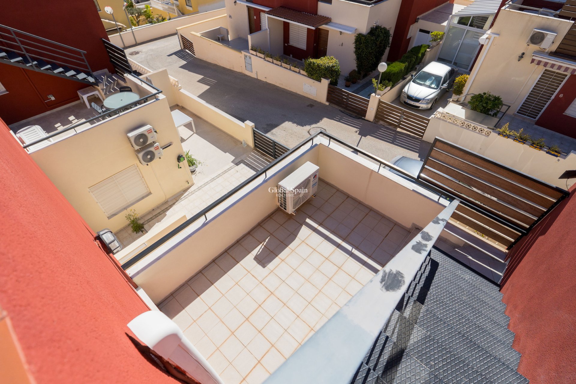Revente - MAISON -
ORIHUELA COSTA - VILLAMARTÍN