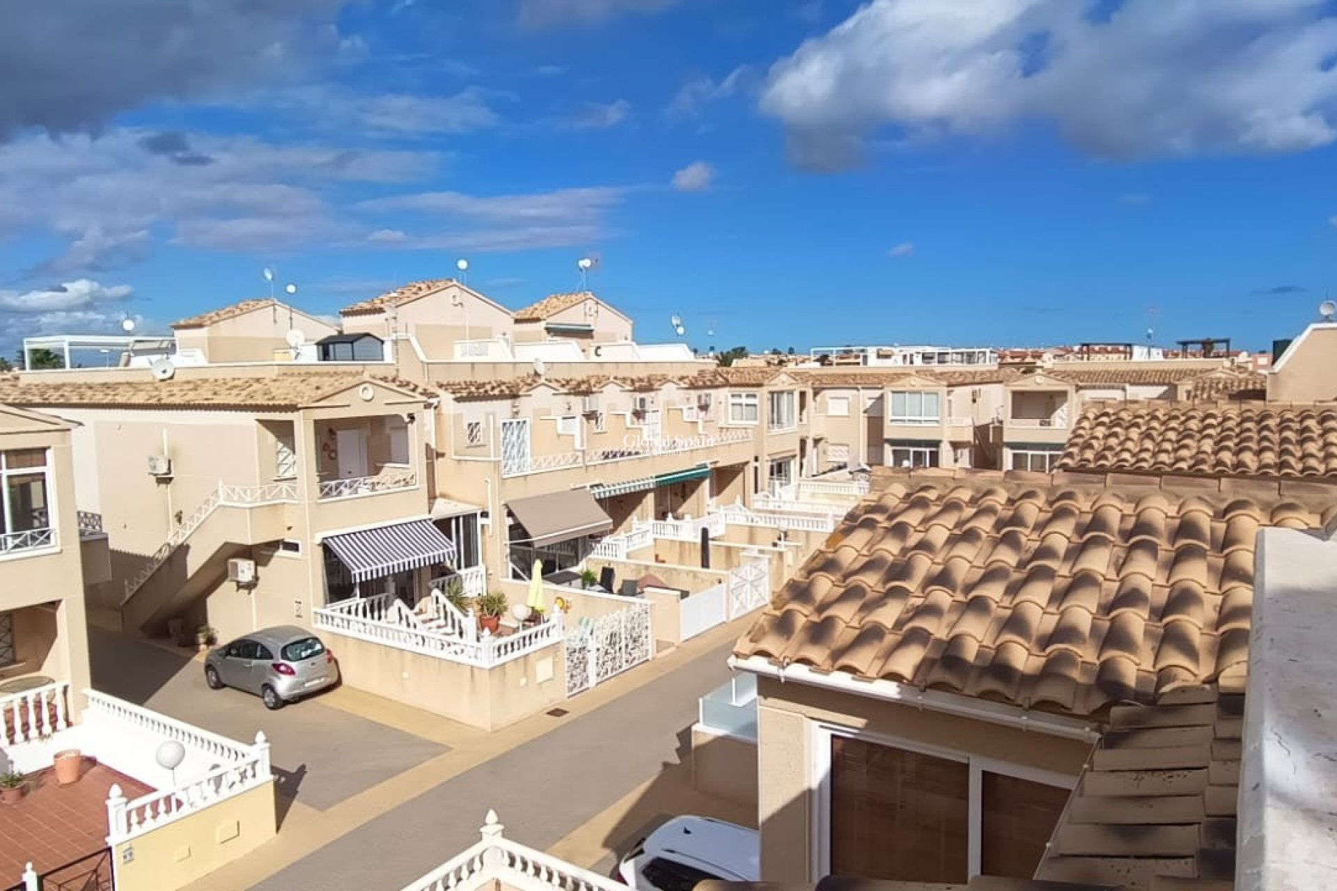 Revente - Maison -
Orihuela Costa