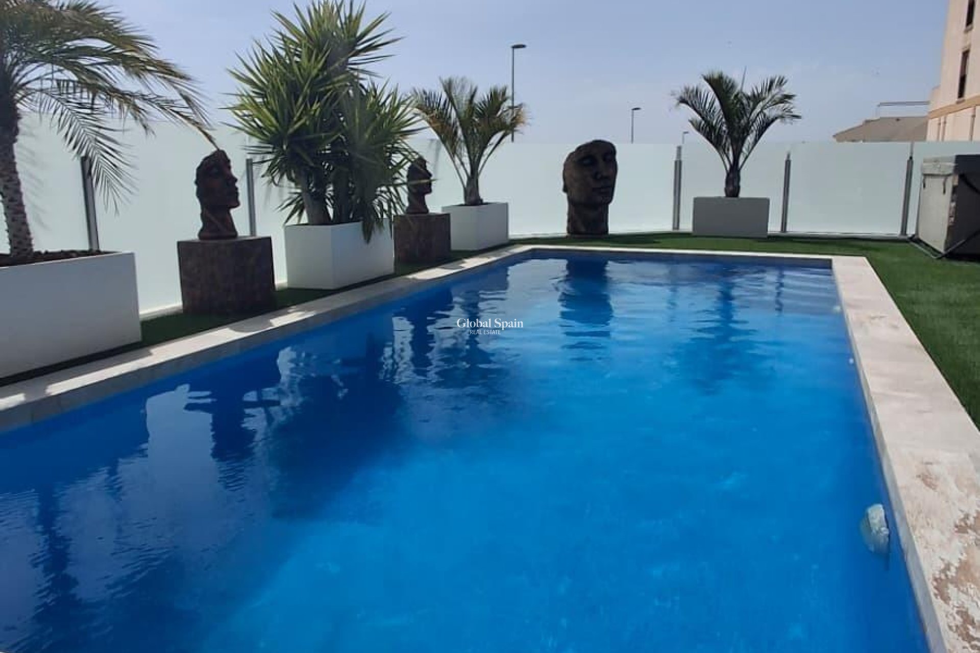 Revente - MAISON -
ORIHUELA - Desamparados-hurchillo-torremendo