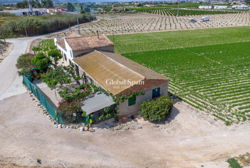 Revente - MAISON -
ORIHUELA - Desamparados-hurchillo-torremendo