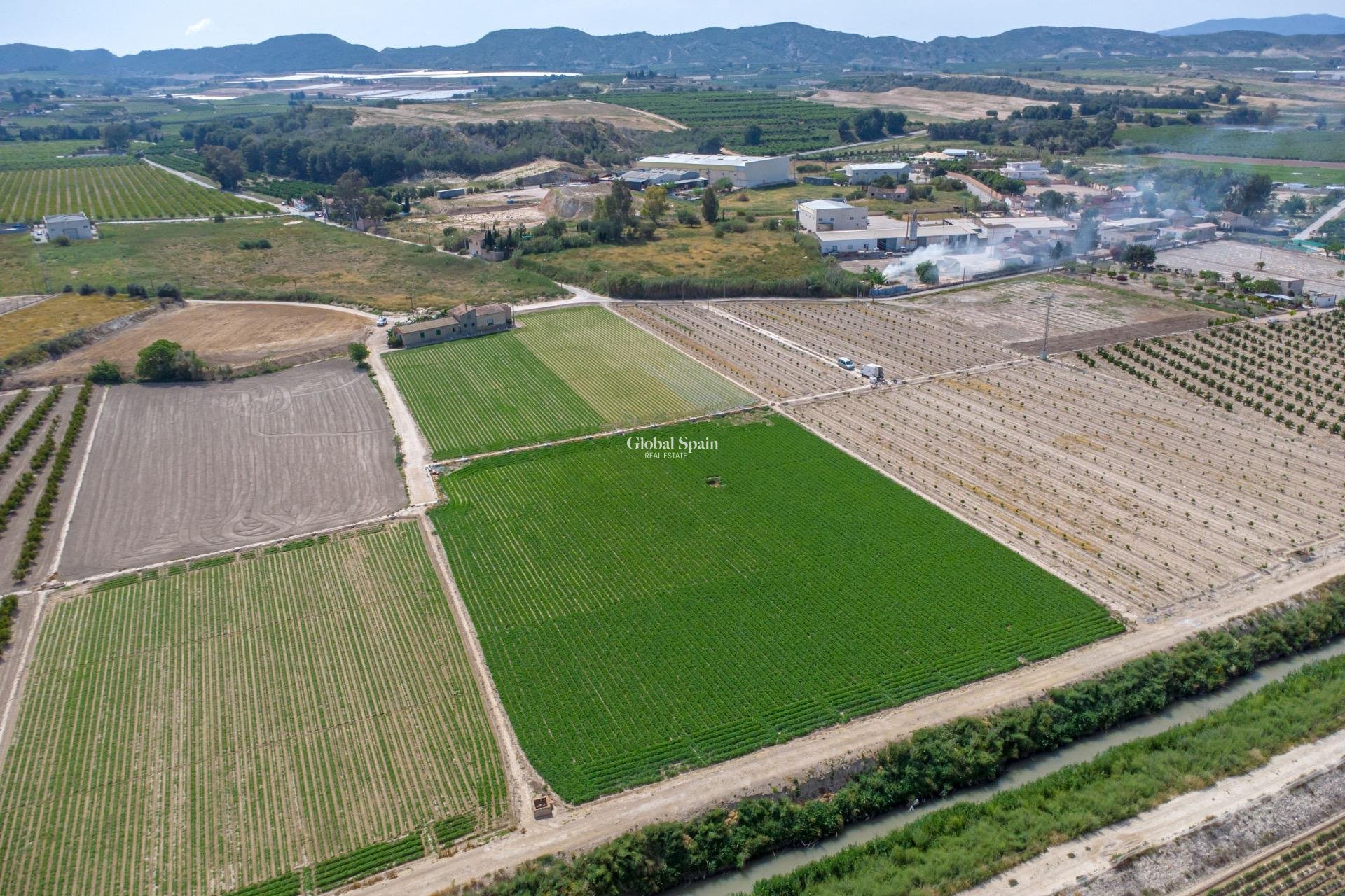 Revente - MAISON -
ORIHUELA - Desamparados-hurchillo-torremendo