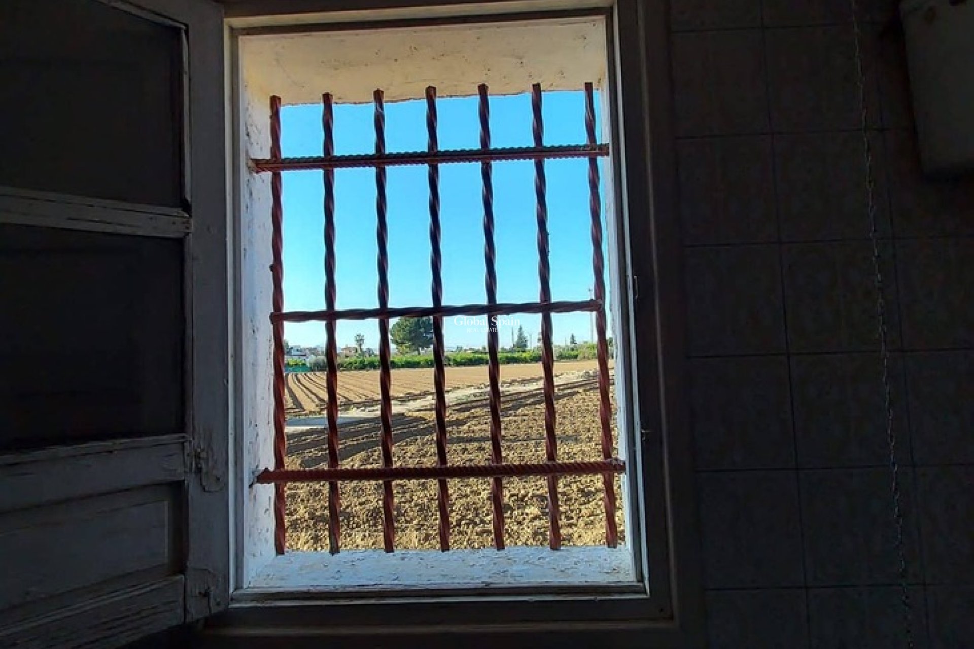 Revente - MAISON -
ORIHUELA - Desamparados