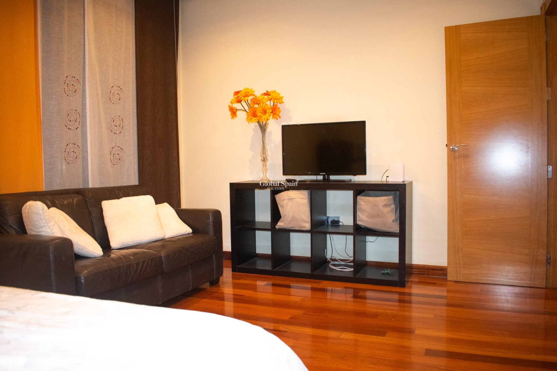 Revente - MAISON -
ORIHUELA - El raal