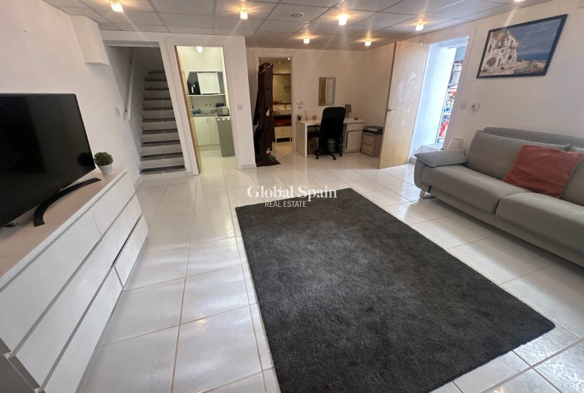 Revente - MAISON -
ORIHUELA - Entre Naranjos