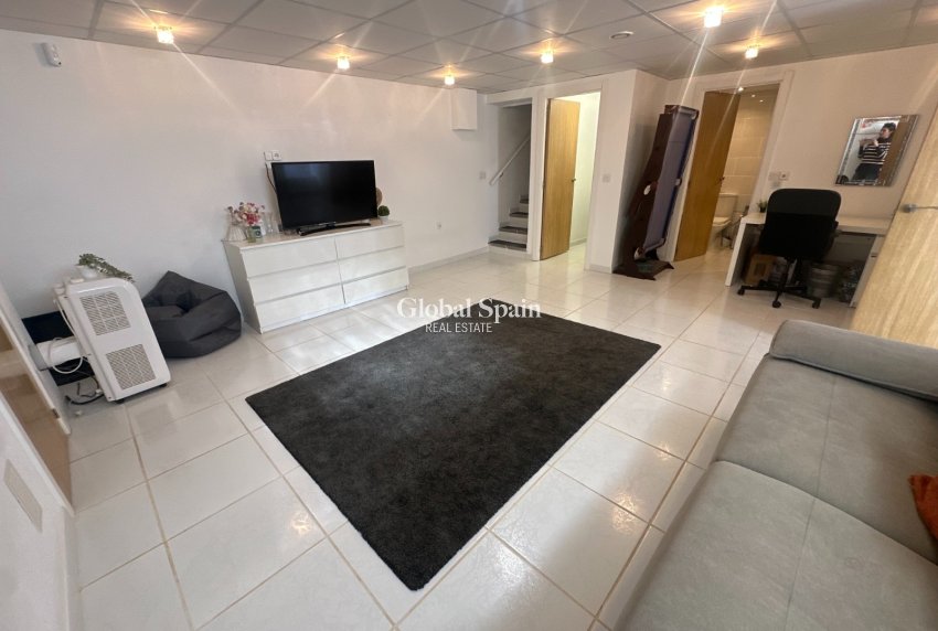 Revente - MAISON -
ORIHUELA - Entre Naranjos