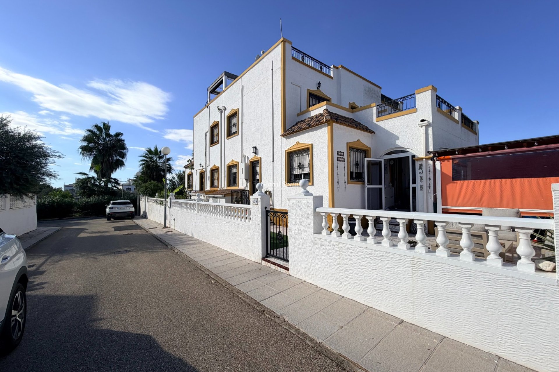 Revente - MAISON -
ORIHUELA - Entre Naranjos