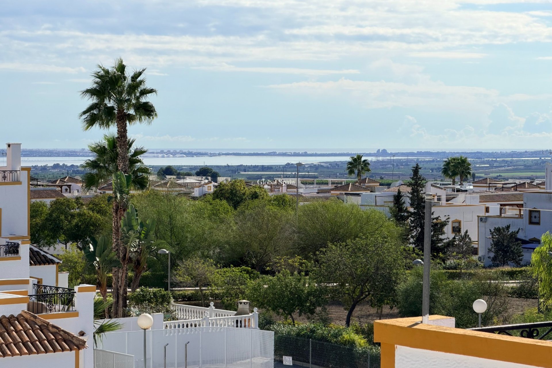 Revente - MAISON -
ORIHUELA - Entre Naranjos
