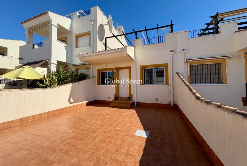 Revente - MAISON -
ORIHUELA - Entre Naranjos