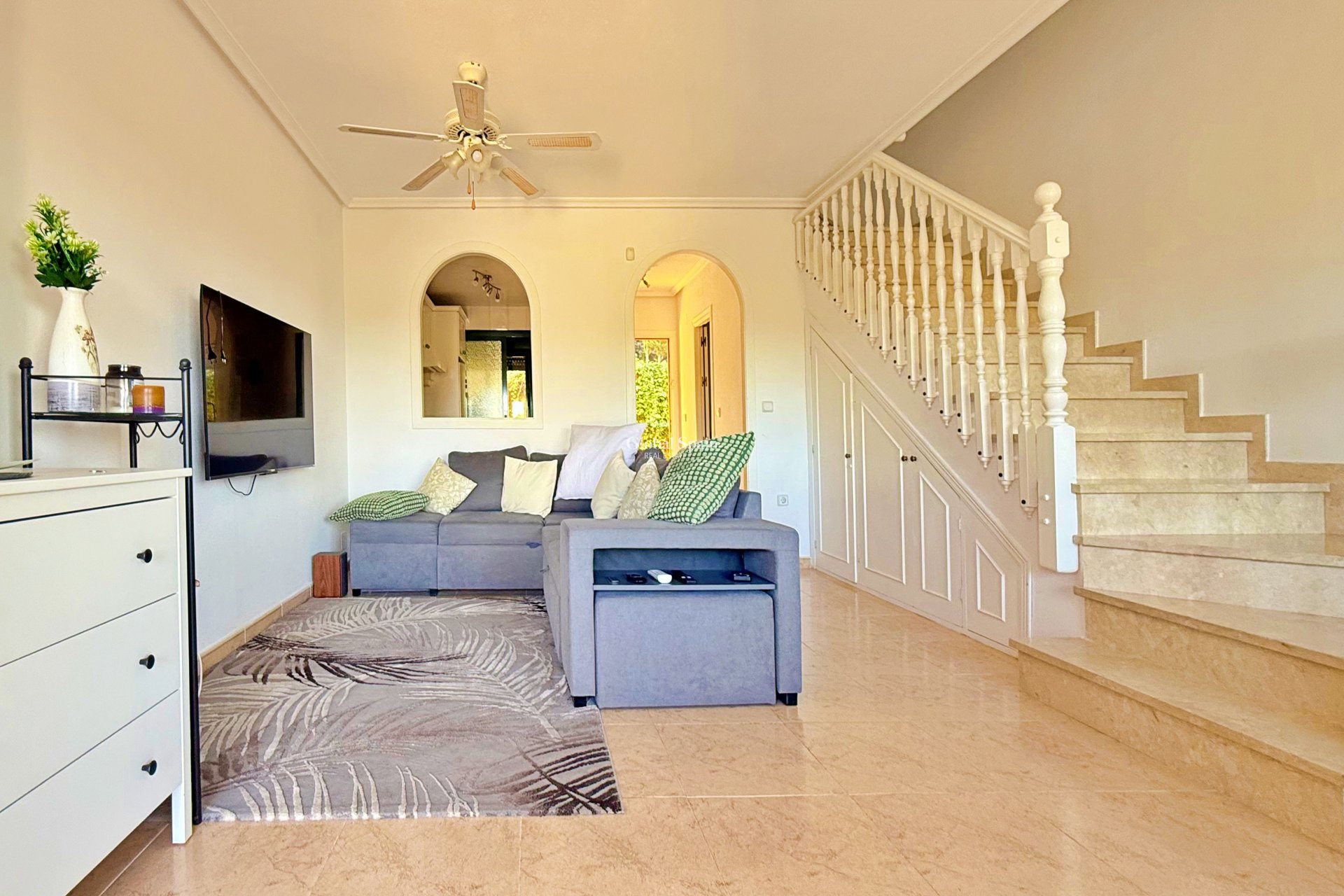 Revente - MAISON -
ORIHUELA - Inland