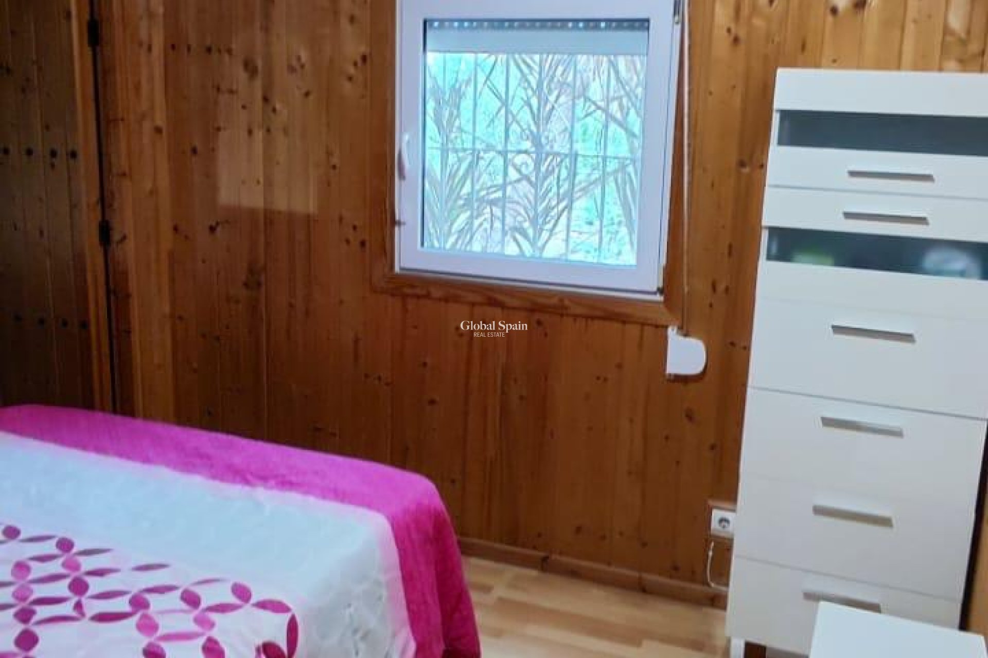 Revente - MAISON -
ORIHUELA - Inland