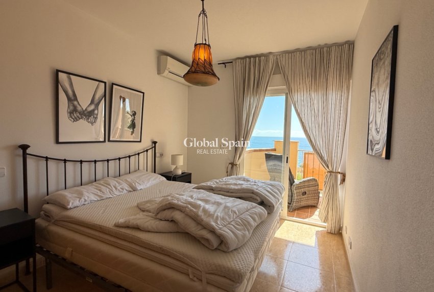 Revente - MAISON -
ORIHUELA - Inland