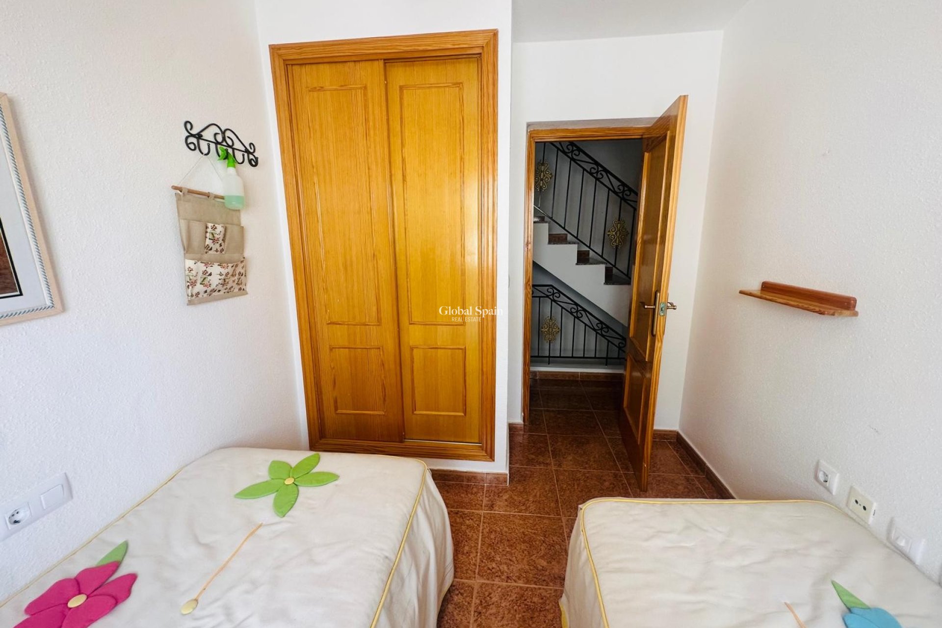 Revente - MAISON -
ORIHUELA - Inland