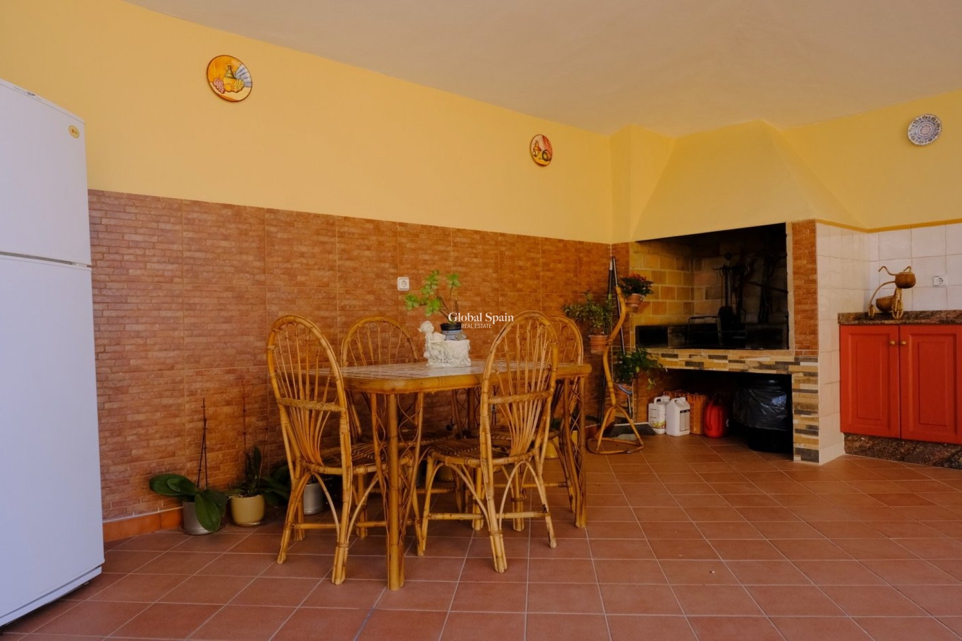 Revente - MAISON -
ORIHUELA - Inland