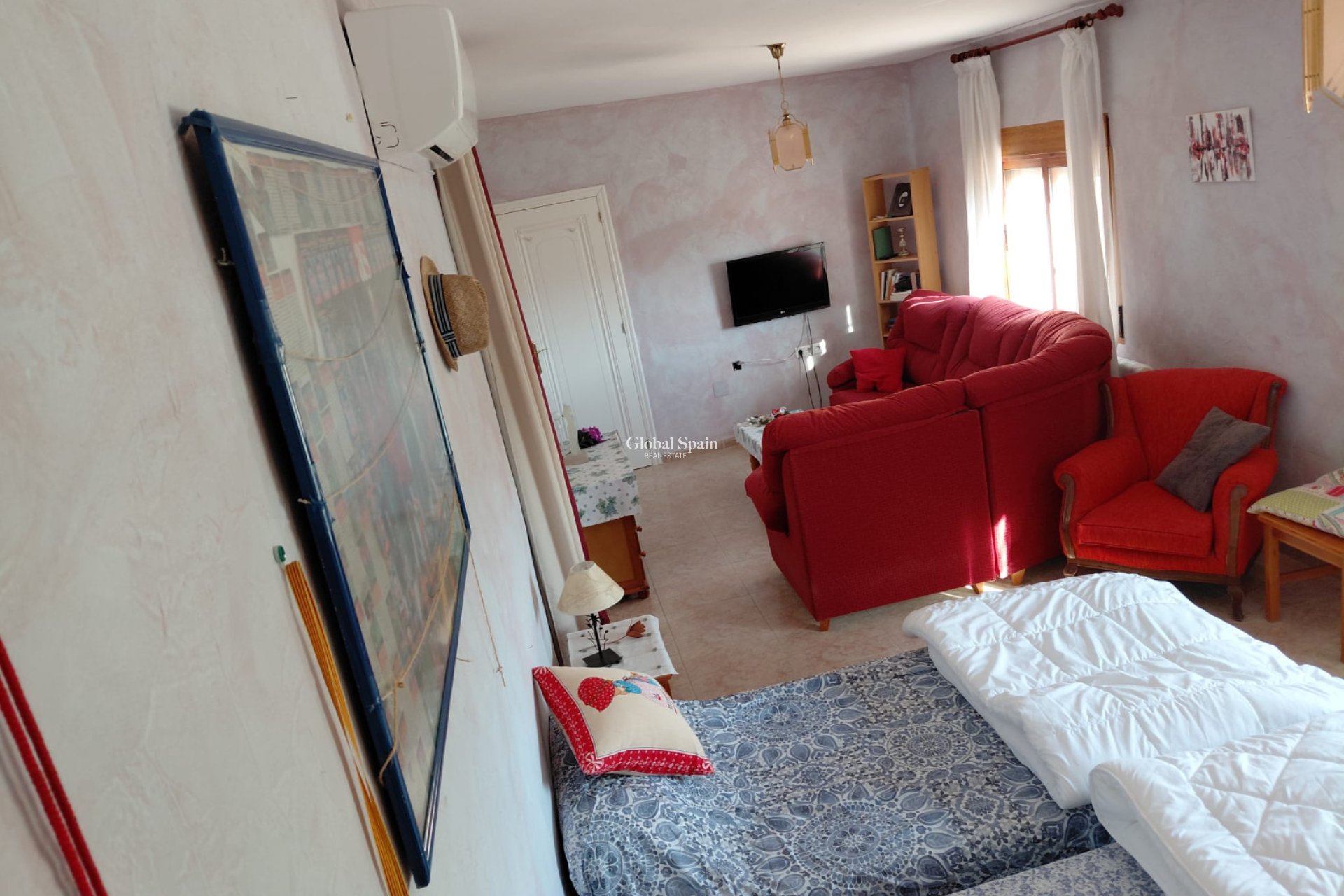 Revente - MAISON -
ORIHUELA - Inland