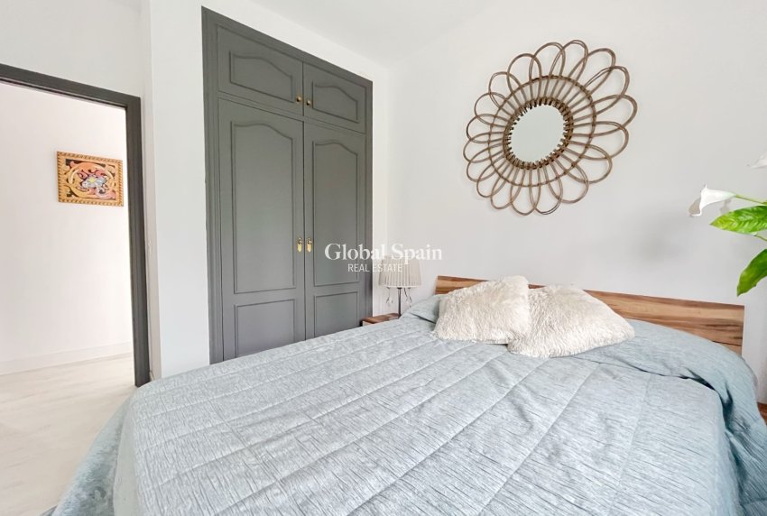 Revente - MAISON -
PEDREGUER - Pedreguer