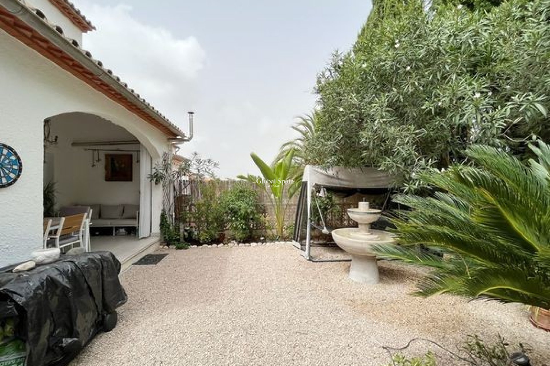 Revente - MAISON -
PEDREGUER - Pedreguer