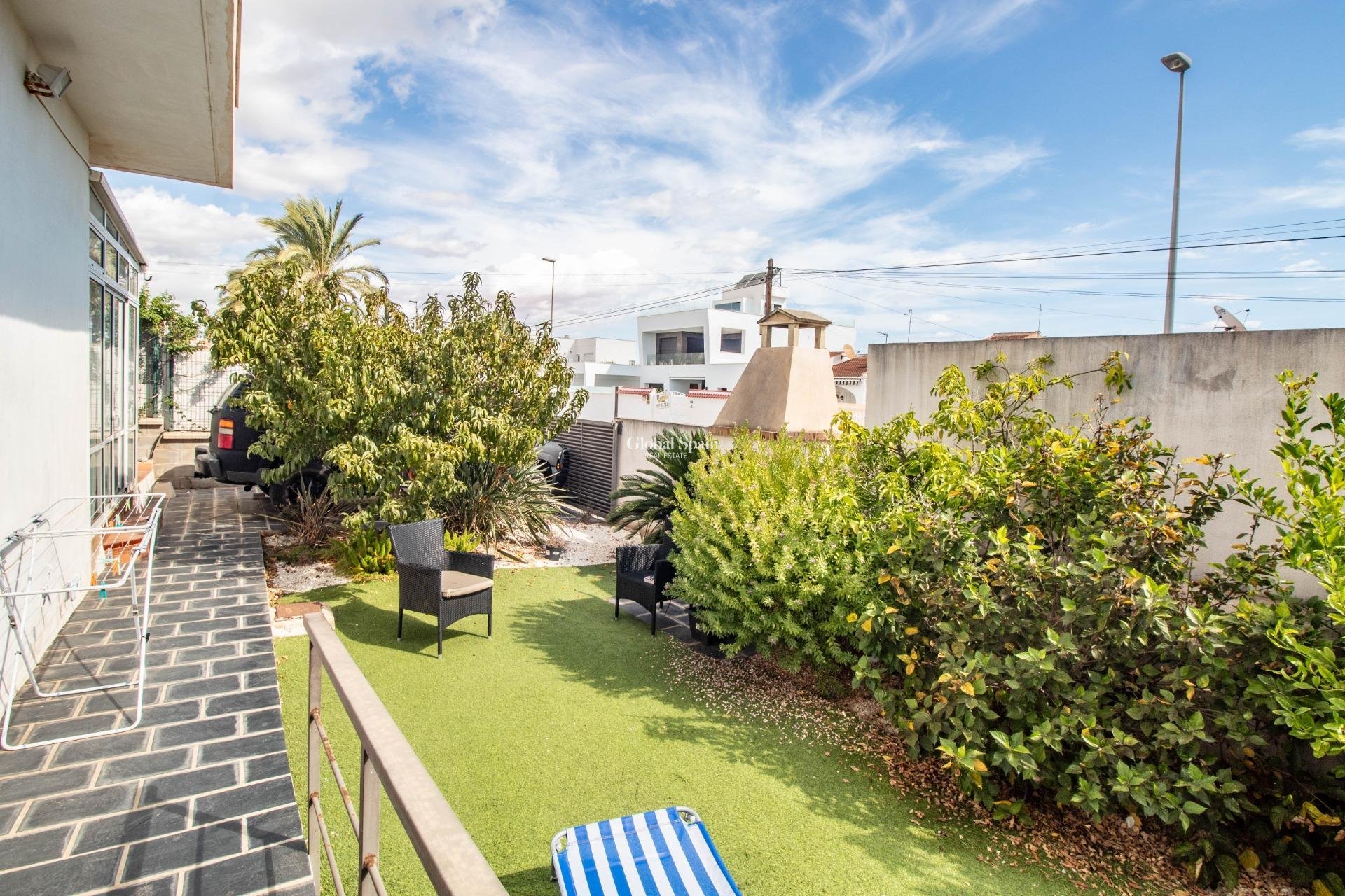 Revente - Maison -
PILAR DE LA HORADADA - MIL PALMERAS 