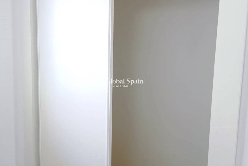 Revente - MAISON -
PILAR DE LA HORADADA - Pilar de la Horadada