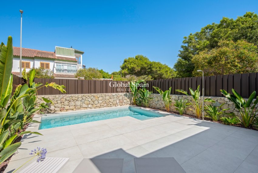 Revente - MAISON -
PILAR DE LA HORADADA - Playa de las Higuericas