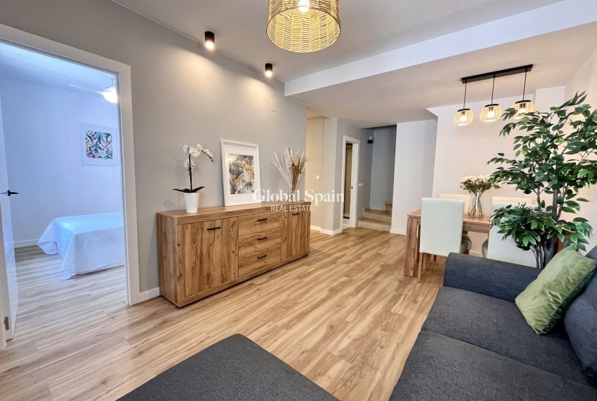 Revente - MAISON -
PLAYA FLAMENCA - Costa Blanca