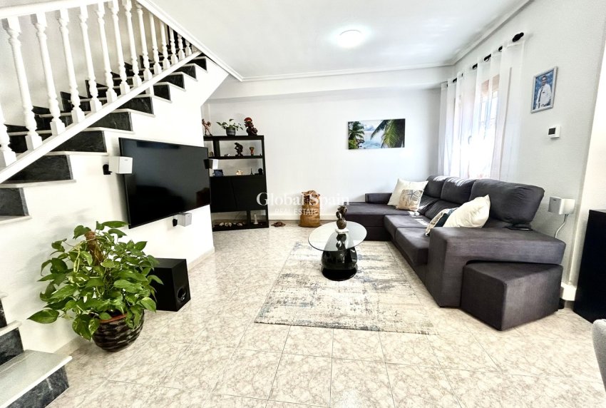 Revente - MAISON -
PLAYA FLAMENCA - Costa Blanca