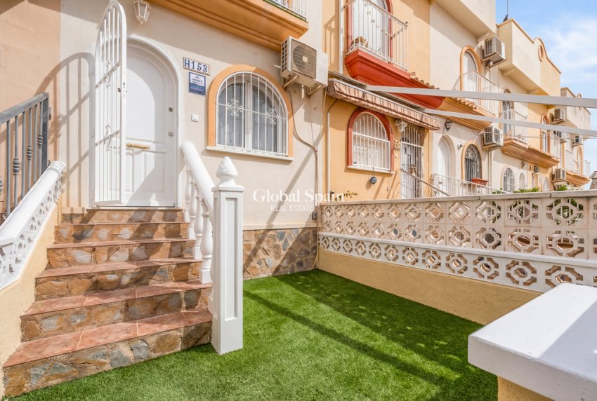 Revente - MAISON -
PLAYA FLAMENCA - Costa Blanca