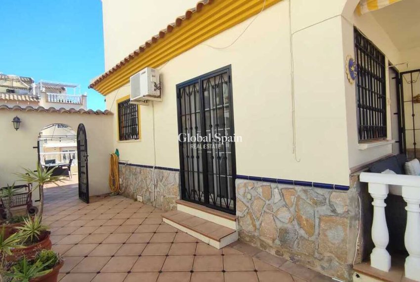 Revente - MAISON -
PLAYA FLAMENCA - Costa Blanca