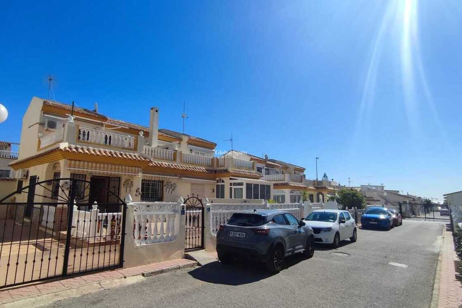 Revente - MAISON -
PLAYA FLAMENCA - Costa Blanca