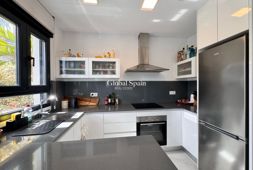 Revente - MAISON -
POLOP - Polop