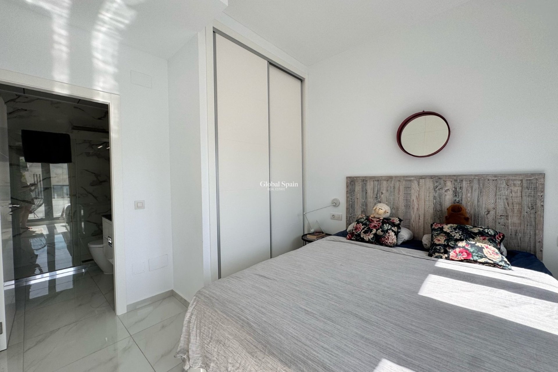 Revente - MAISON -
POLOP - Polop