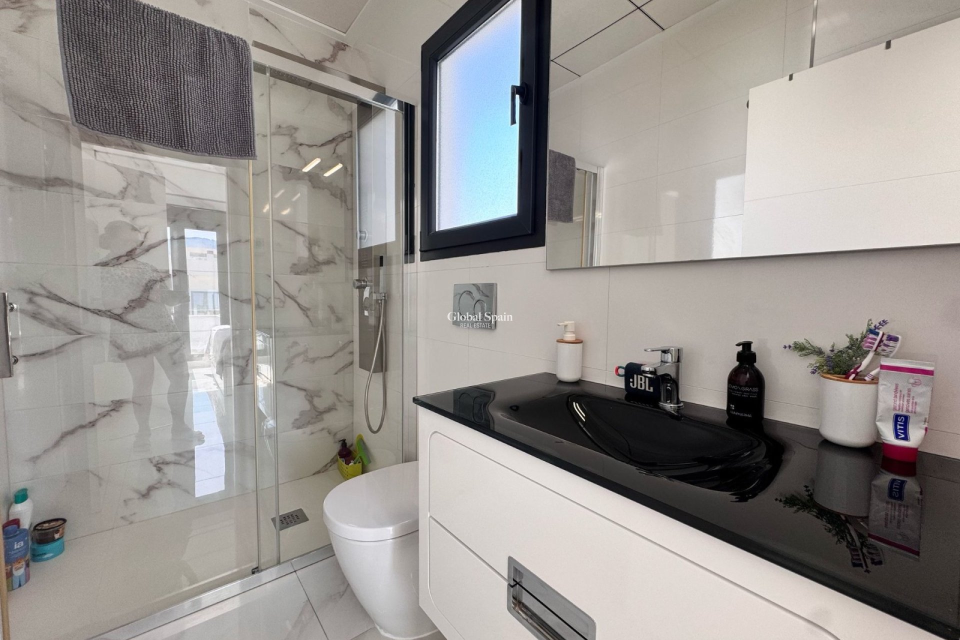 Revente - MAISON -
POLOP - Polop