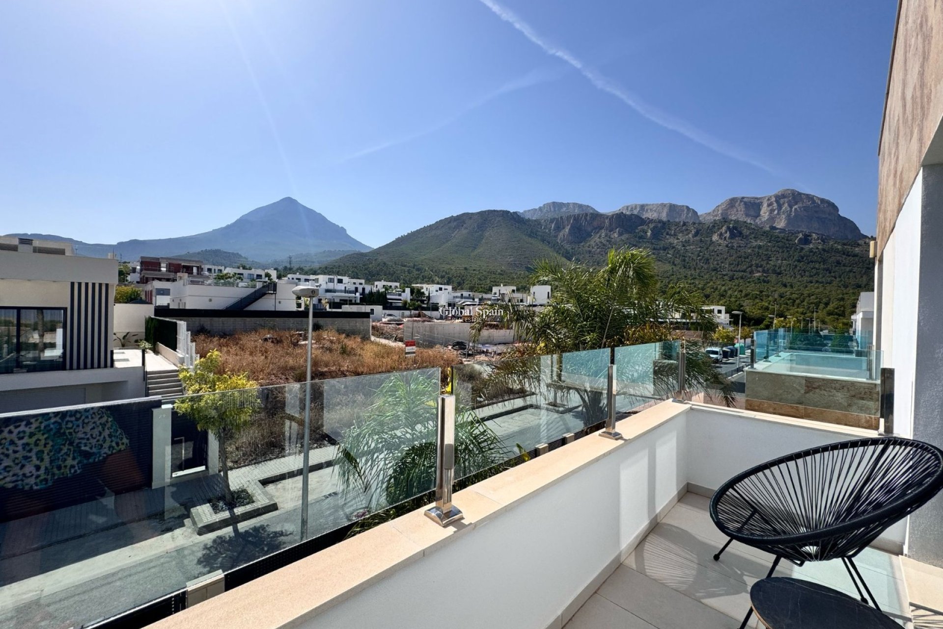 Revente - MAISON -
POLOP - Polop