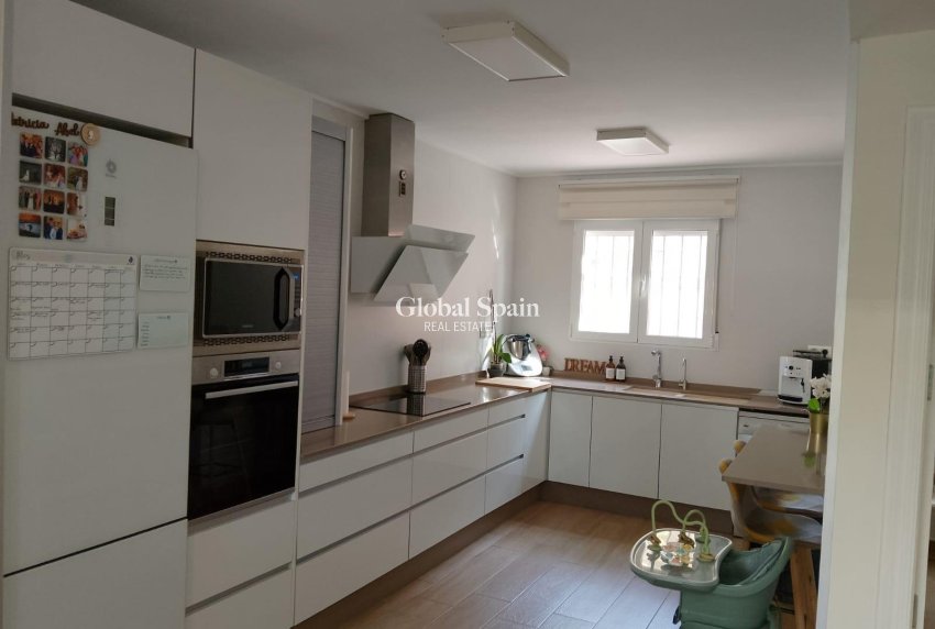 Revente - MAISON -
PUERTO DE MAZARRÓN - Cuatro Plumas-la Cumbre