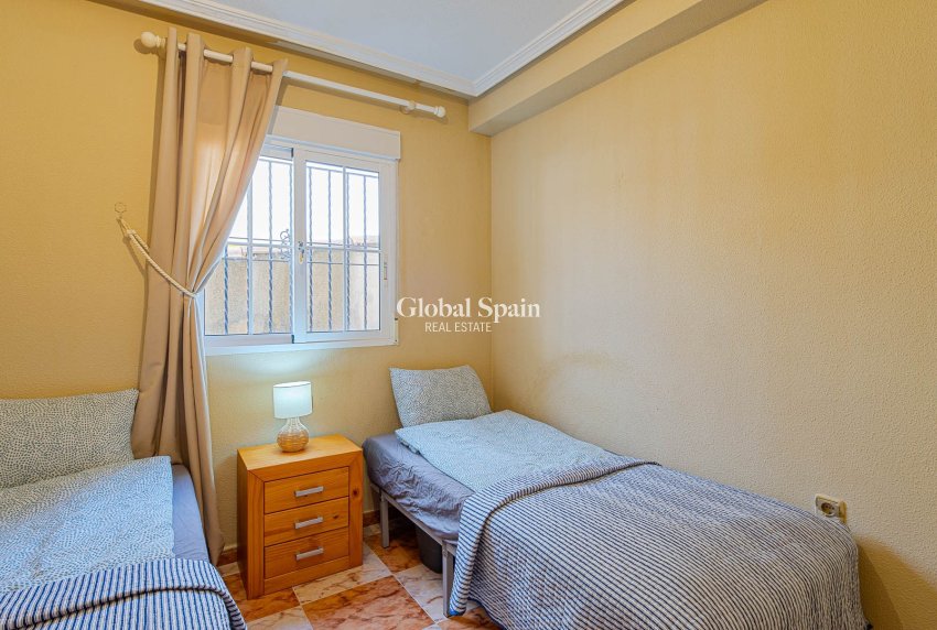 Revente - Maison Quatro -
ORIHUELA COSTA - Lomas de Cabo Roig