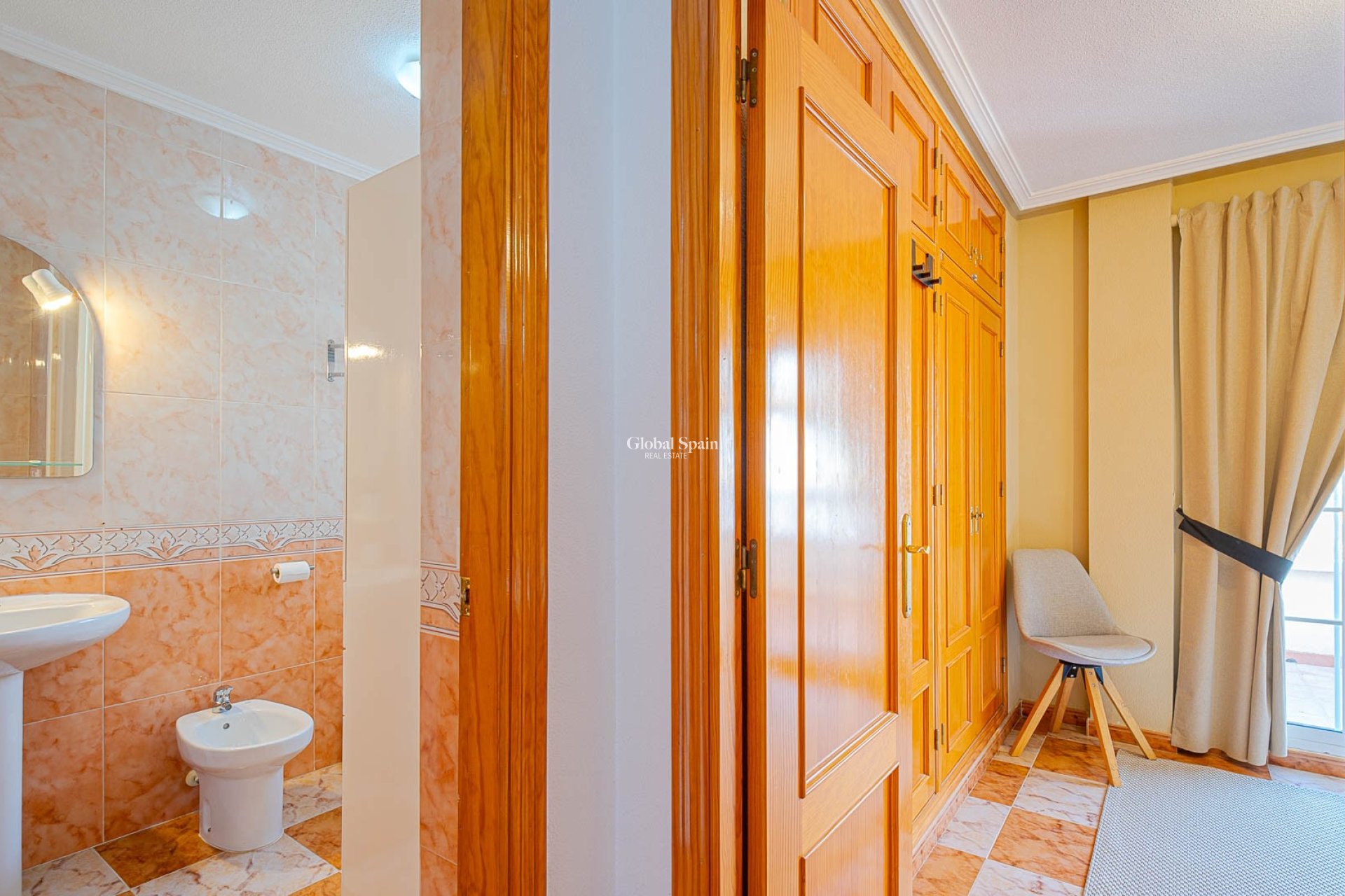 Revente - Maison Quatro -
ORIHUELA COSTA - Lomas de Cabo Roig