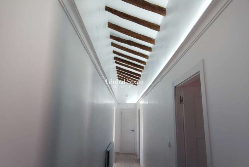 Revente - MAISON -
RASPAY - Inland