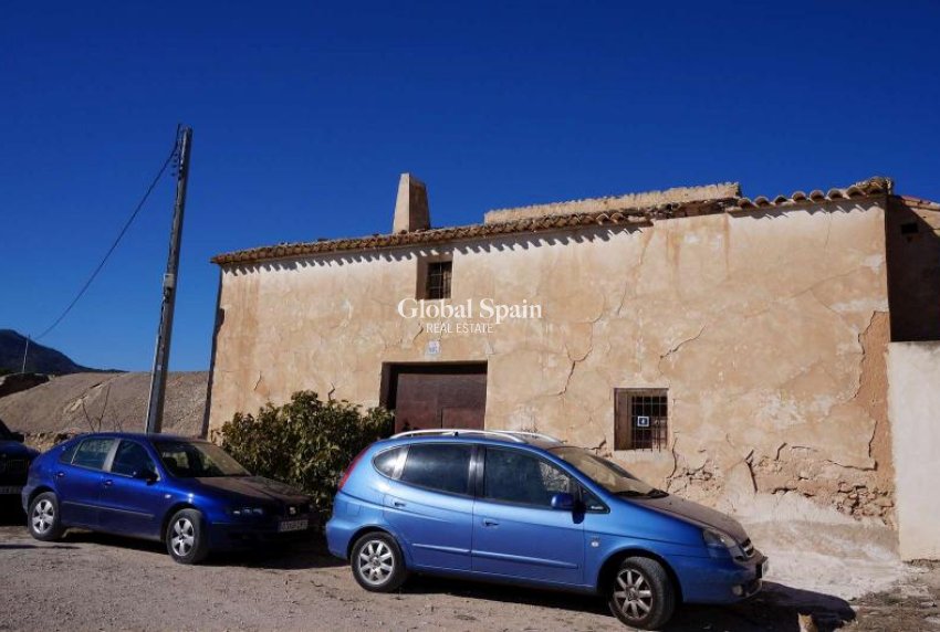 Revente - MAISON -
RASPAY - Inland