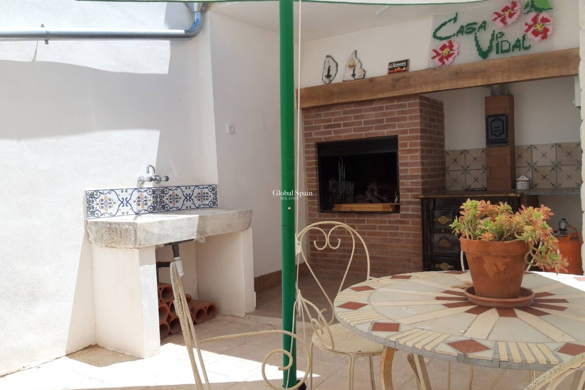 Revente - MAISON -
RASPAY - Inland