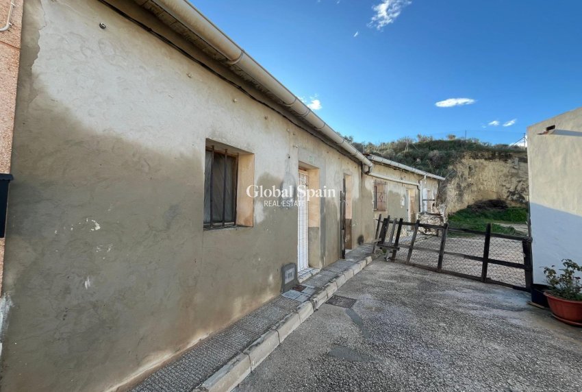 Revente - MAISON -
Rojales - Centro